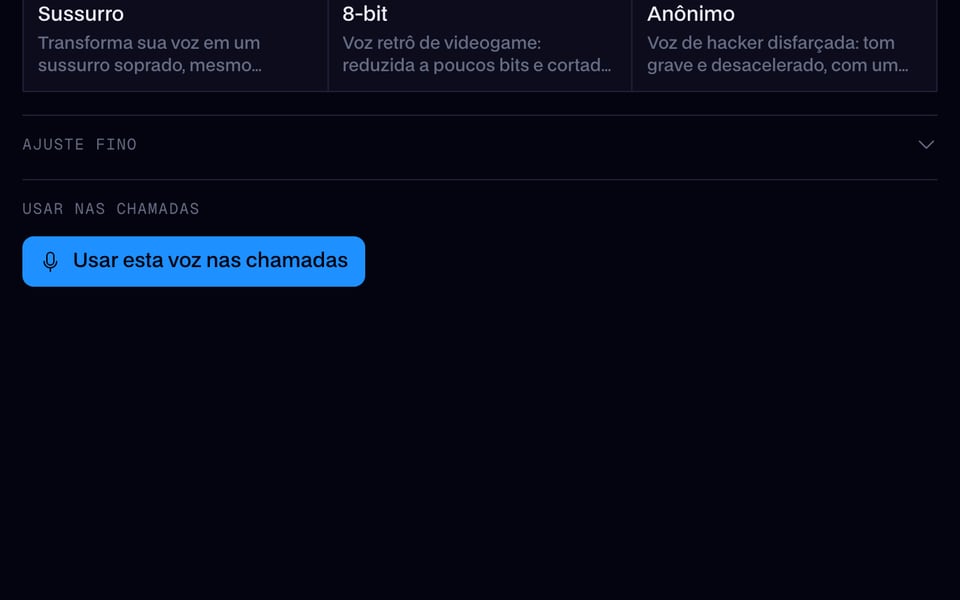 Controles de ajuste fino e o botão que envia a voz para as chamadas